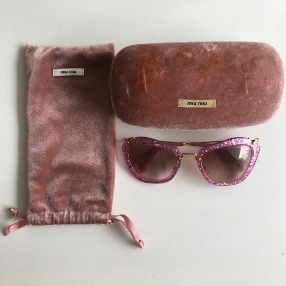 PINK CAT EYE MIU MIU SUNGLASSES - Picture 1 of 8